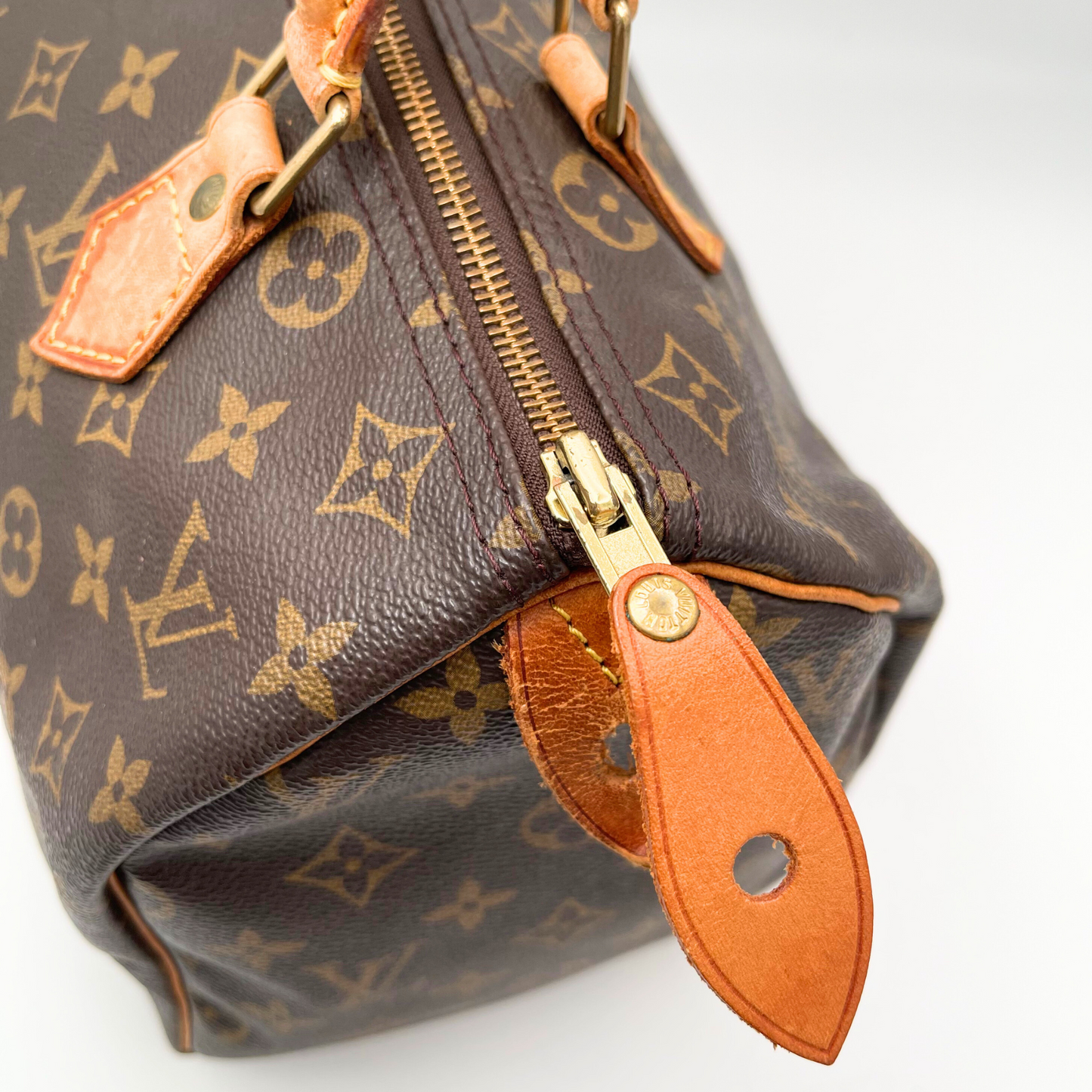 Louis Vuitton Speedy 30 Handbag