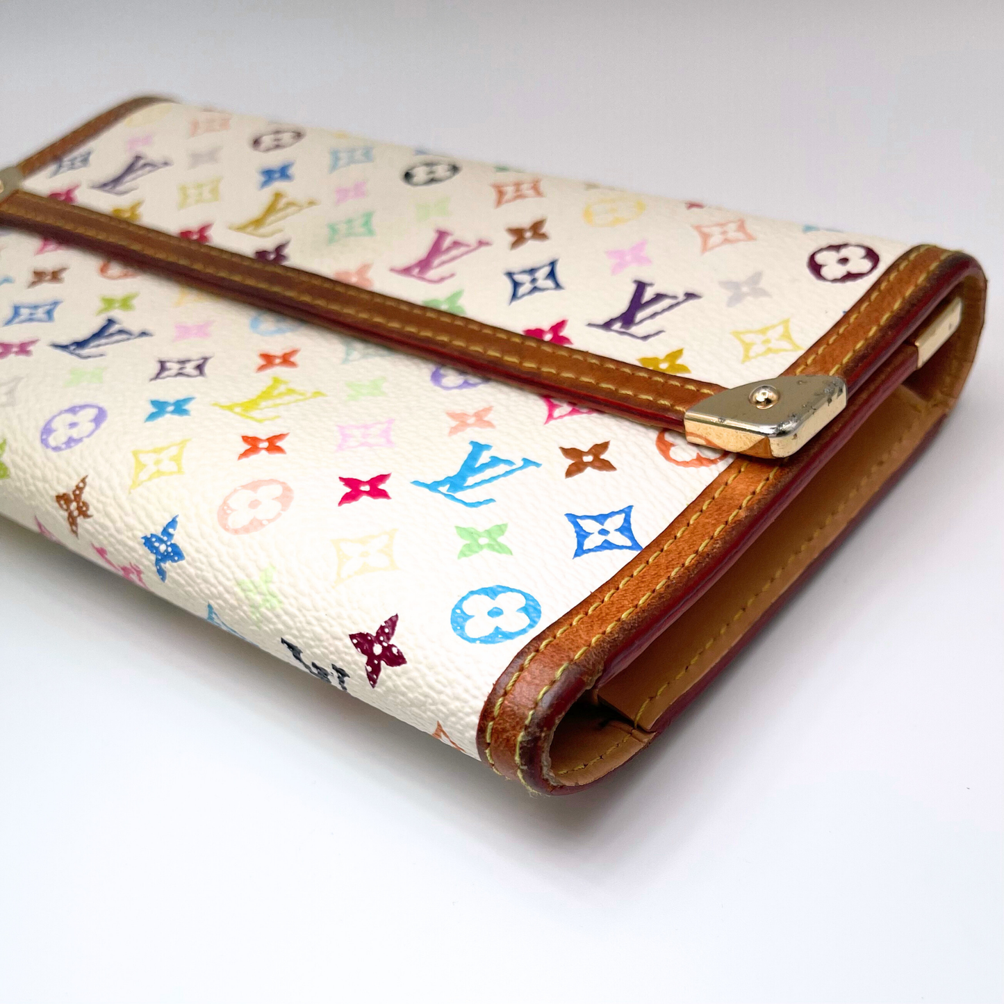 Louis Vuitton Multicolor International Wallet