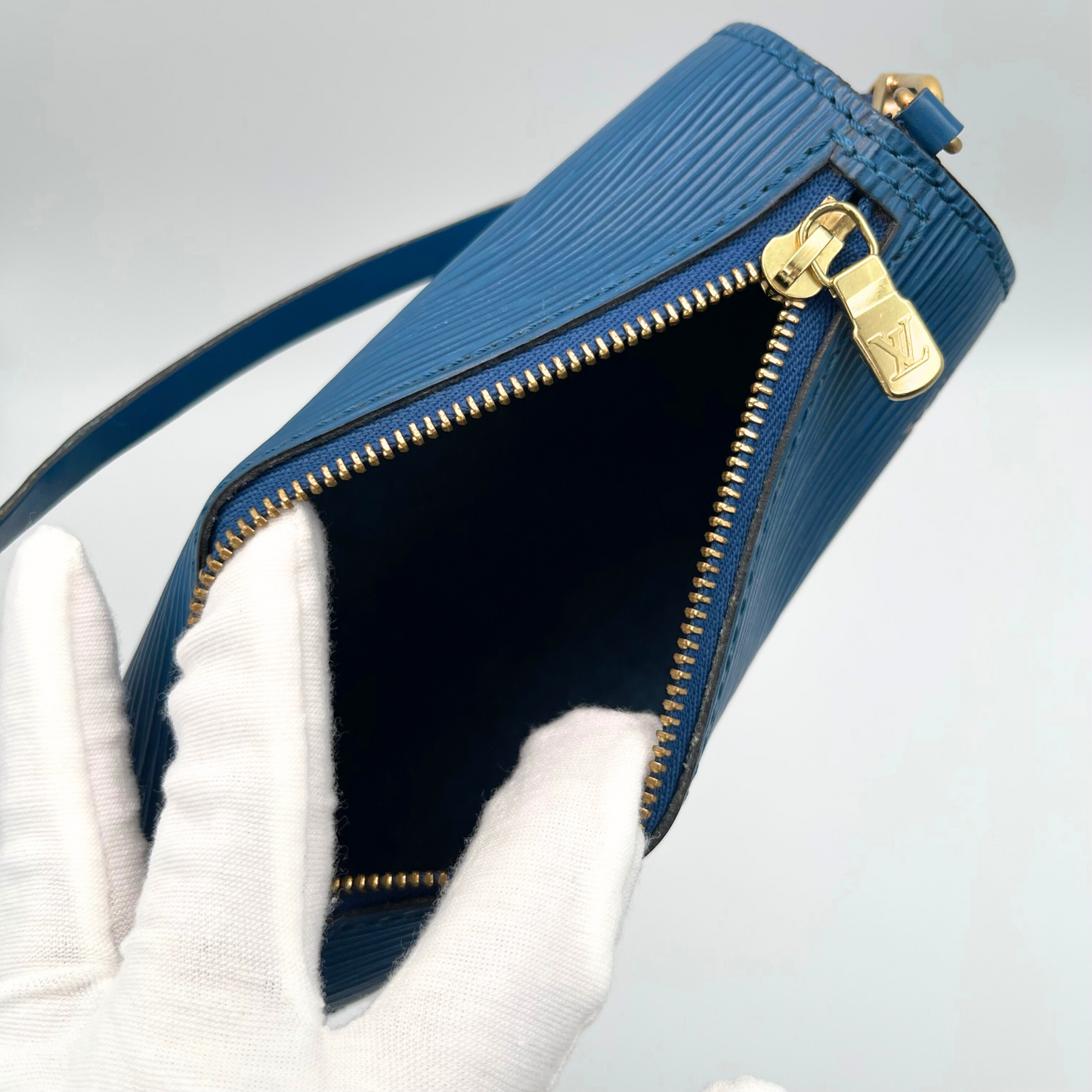 Louis Vuitton Mini Bag