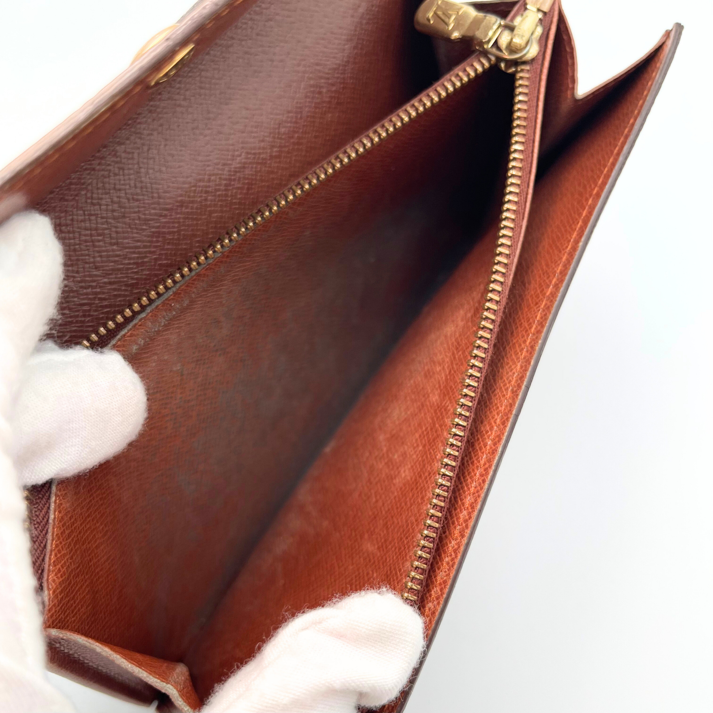 Louis Vuitton Sarah Wallet