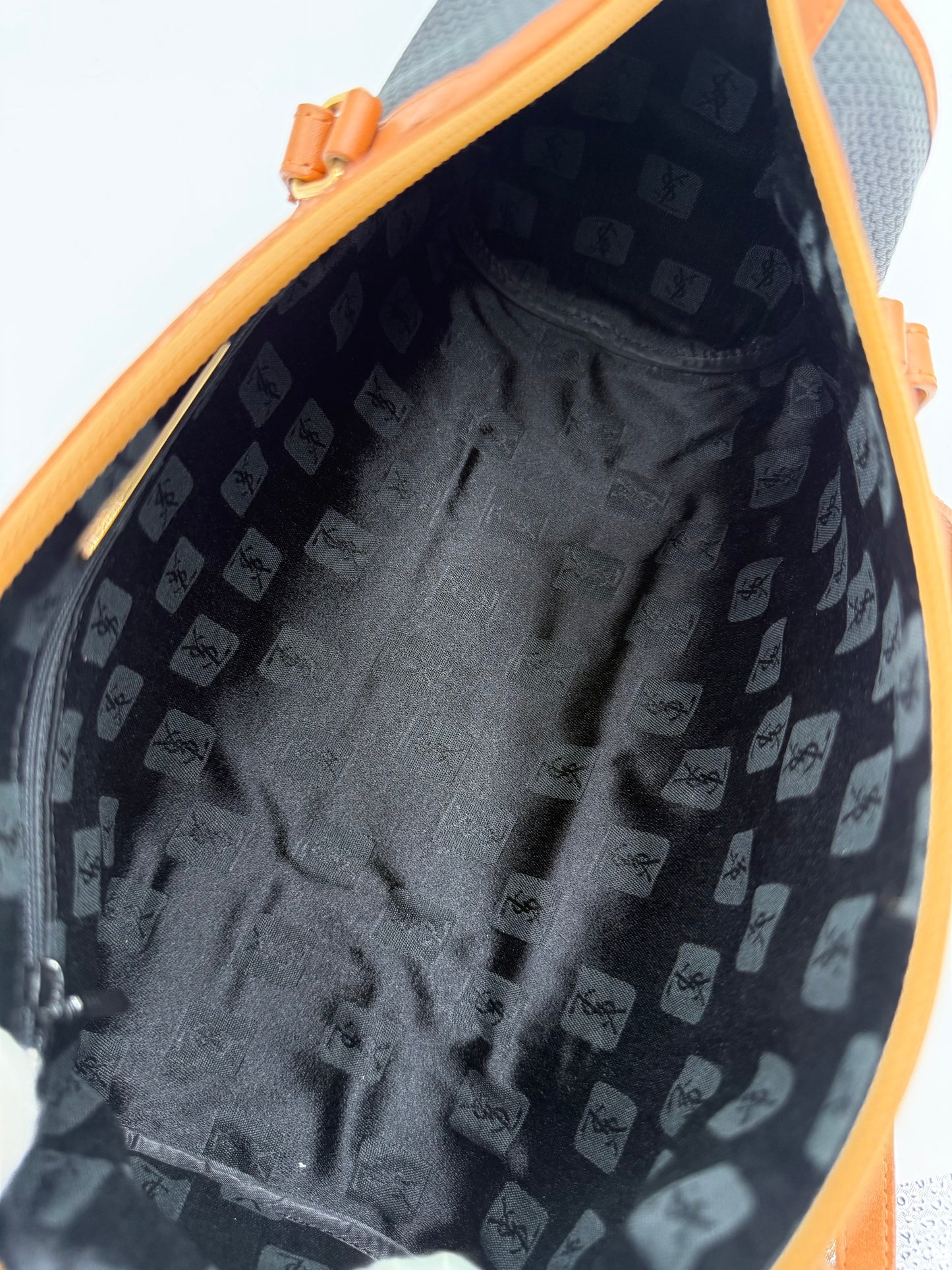Yves Saint Laurent Boston Bag