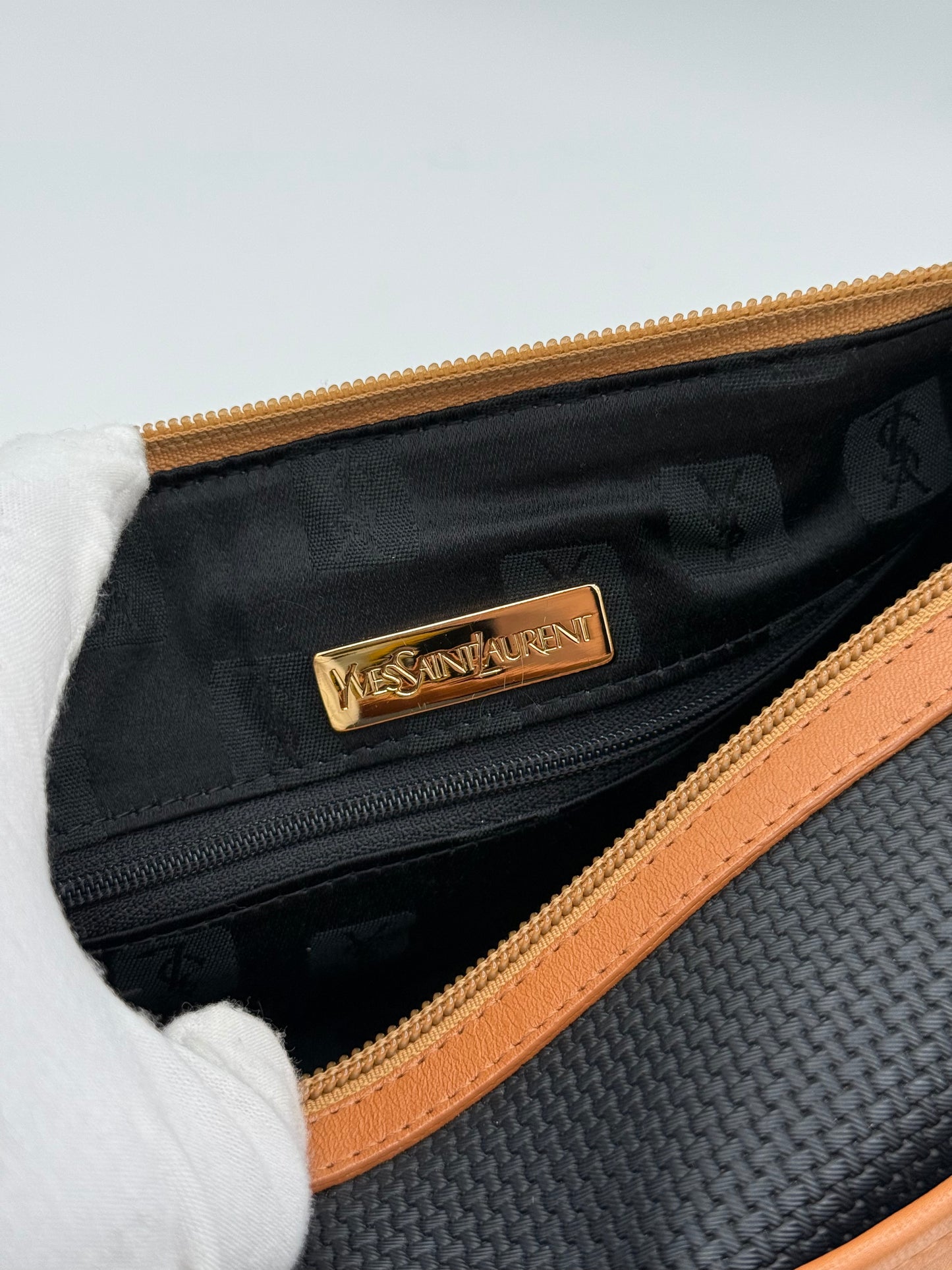 Yves Saint Laurent Boston Bag